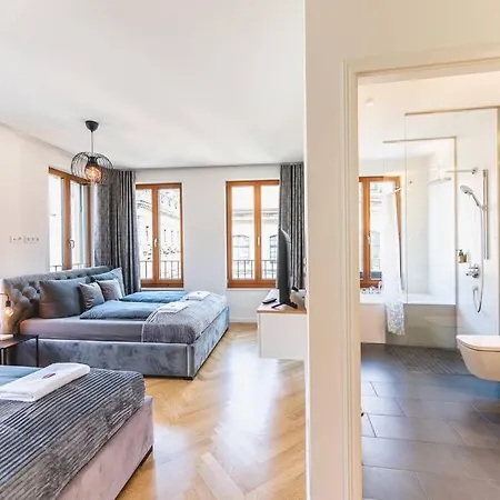 Tip! 120 Qm Apartment Direkt Am Neumarkt Dresden Exterior foto