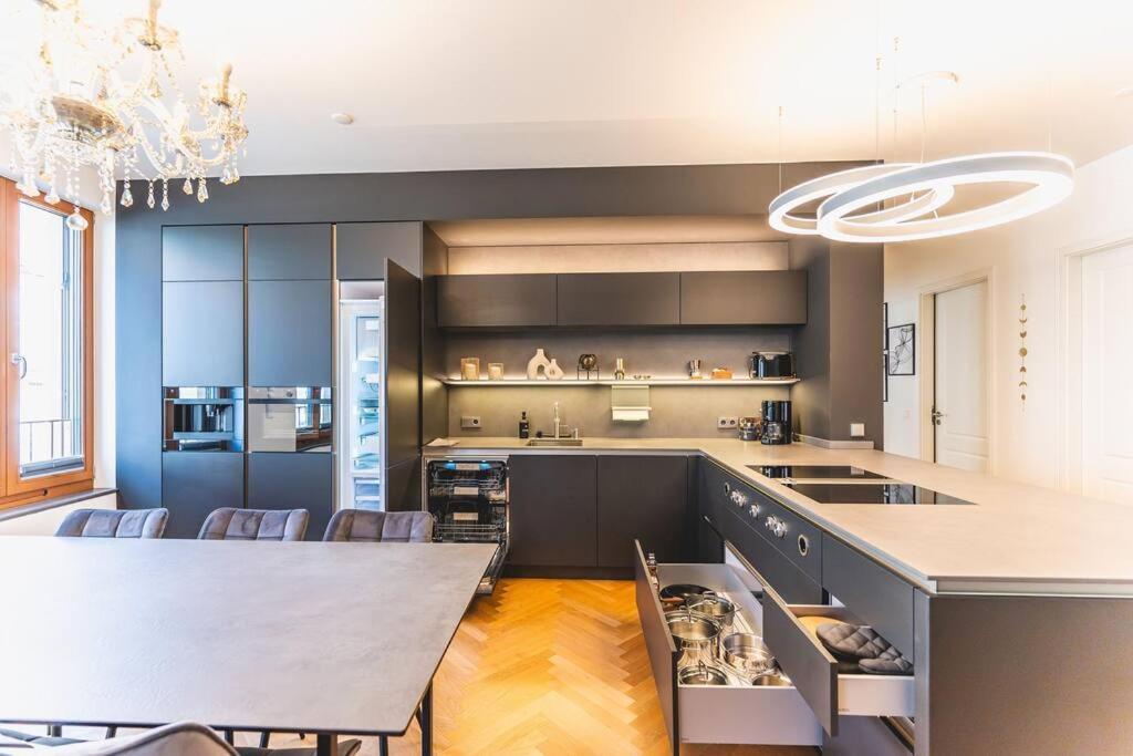 Tip! 120 Qm Direkt Am Neumarkt Apartament *